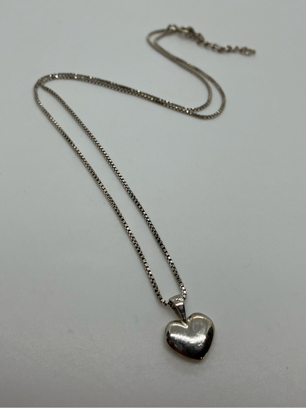 Vtg 925 Mini Domed Heart Pendant Sterling Silver Box Chain Necklace